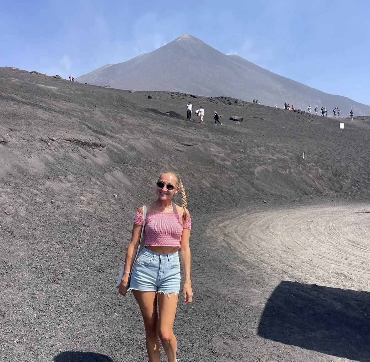 Excursión de día completo a Mount Etna y Catania desde Malta a Sicilia
