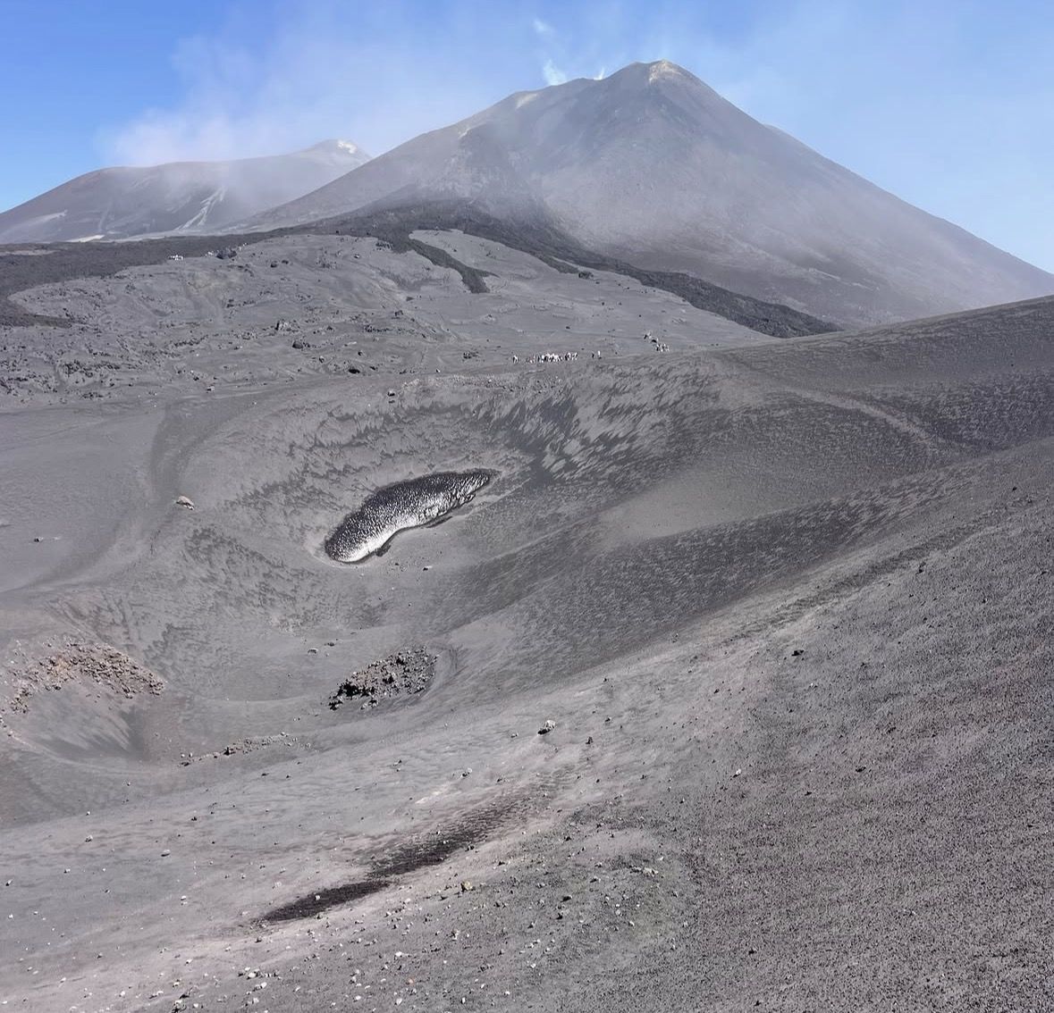 Catania: Tour en Jeep al Atardecer del Monte Etna y Cuevas de Lava